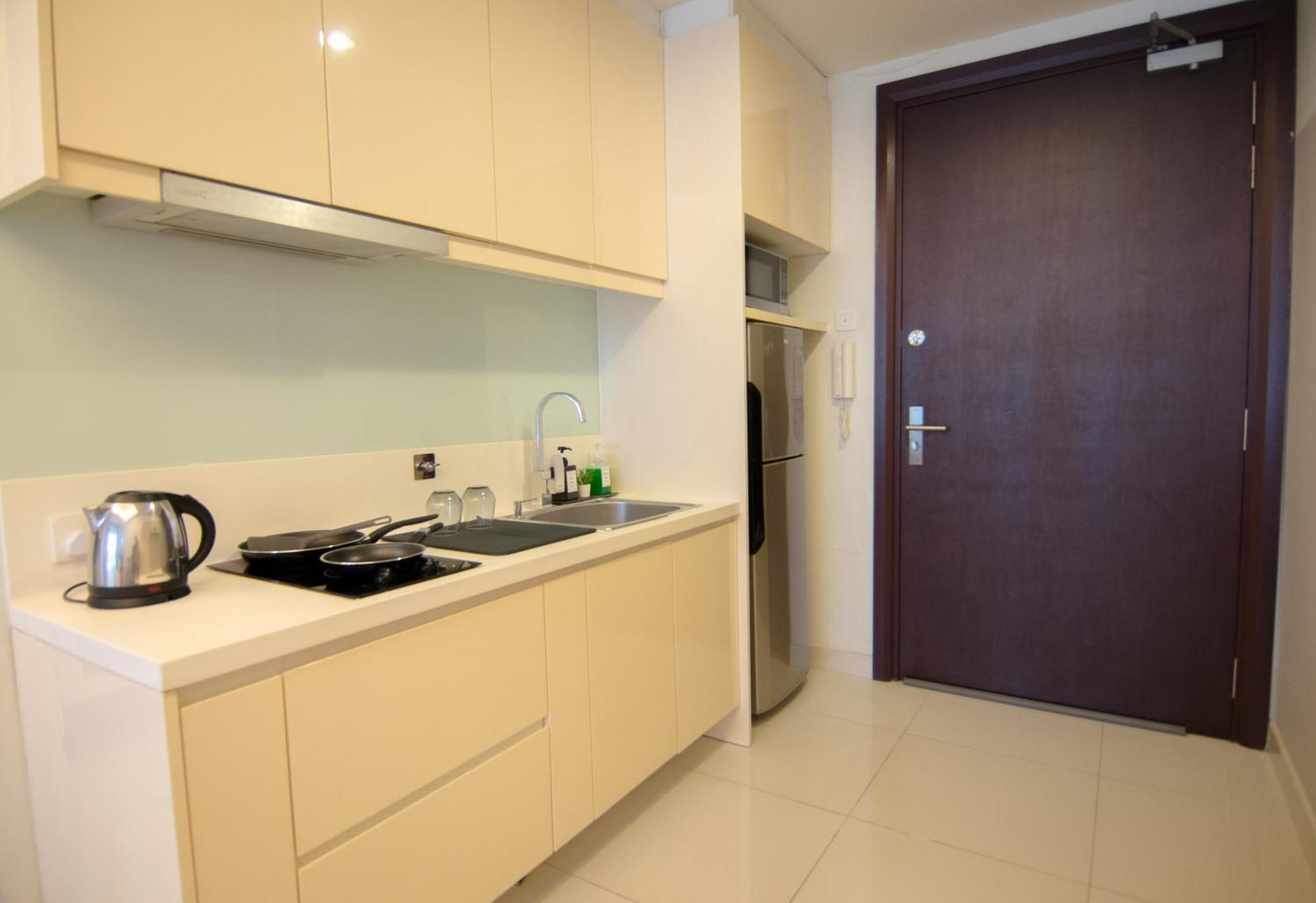 Apartment Kl Dorsett Damas Urban Garden Suite-f-parking, Self C-in Kuala Lumpur