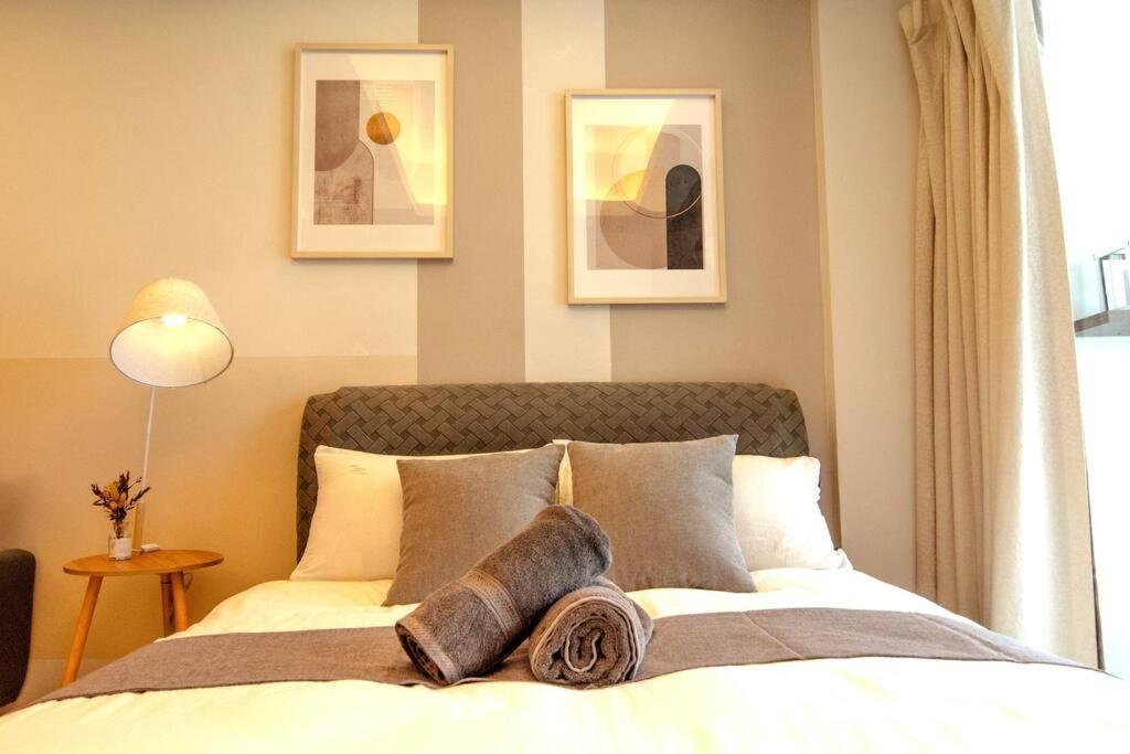 Apartment Kl Dorsett Damas Urban Garden Suite-f-parking, Self C-in Kuala Lumpur