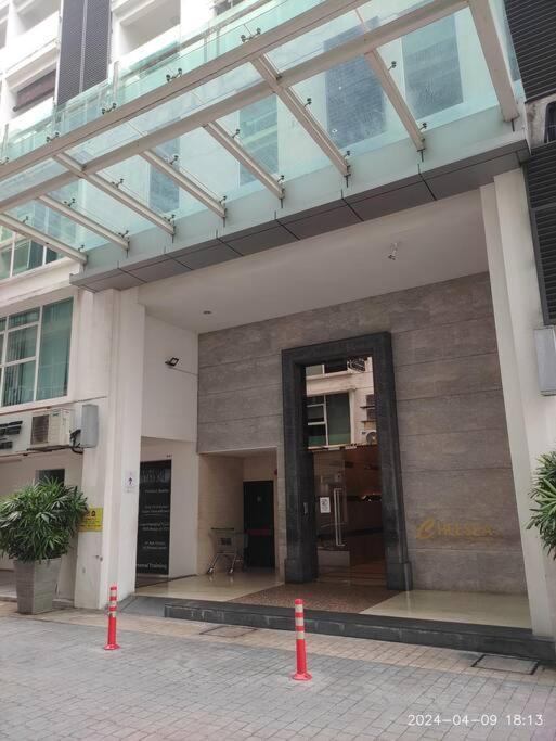 Kl Dorsett Damas Urban Garden Suite-f-parking, Self C-in *