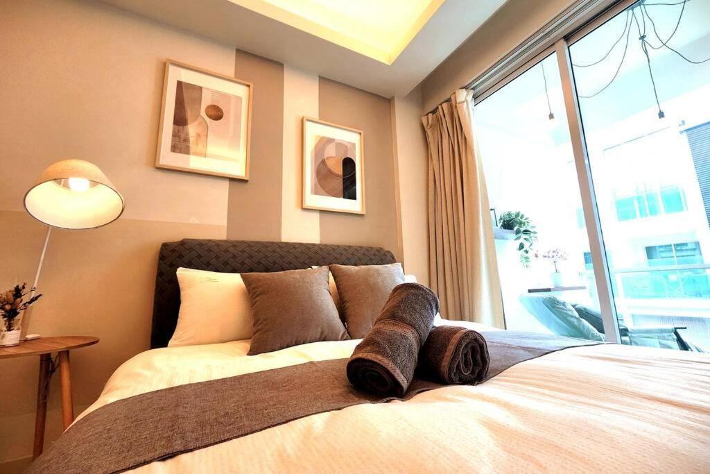 Apartemen Kl Dorsett Damas Urban Garden Suite-f-parking, Self C-in Kuala Lumpur